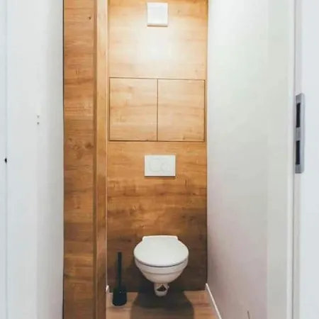 2br Awarded For Renovation & Design Apartment *