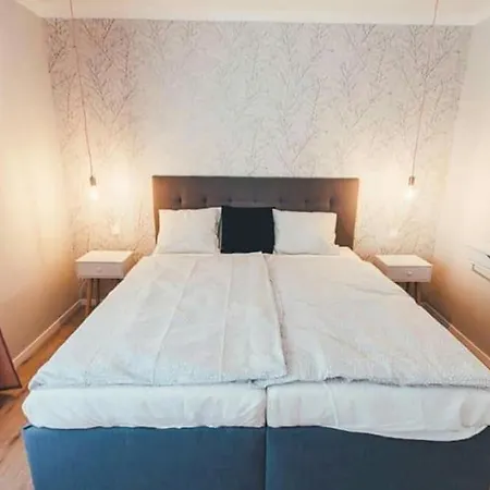 Apartment 2br Awarded For Renovation & Design Pressburg