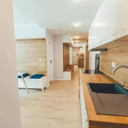 2br Awarded For Renovation & Design