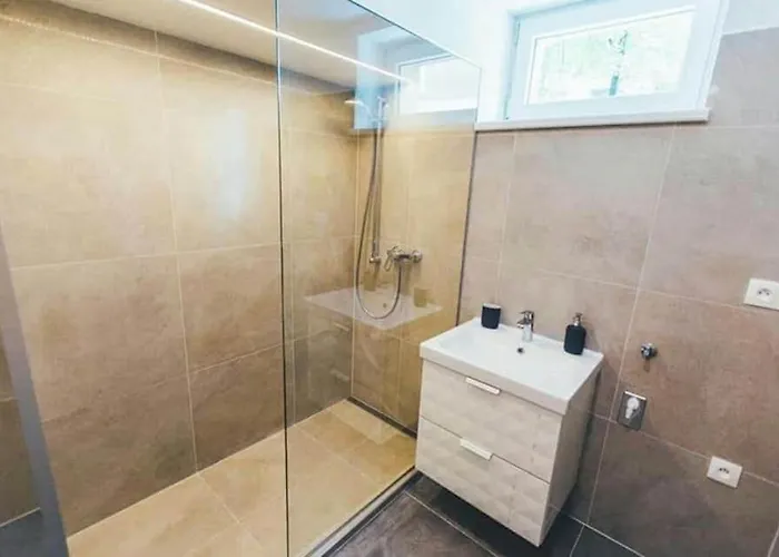 2br Awarded For Renovation & Design Apartmán