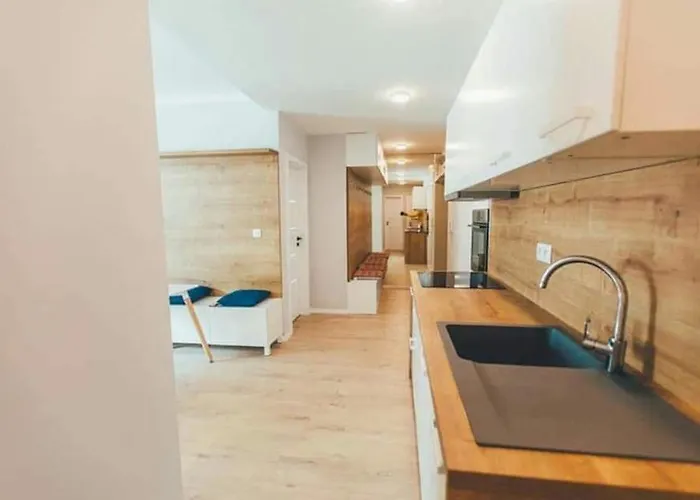 2br Awarded For Renovation & Design